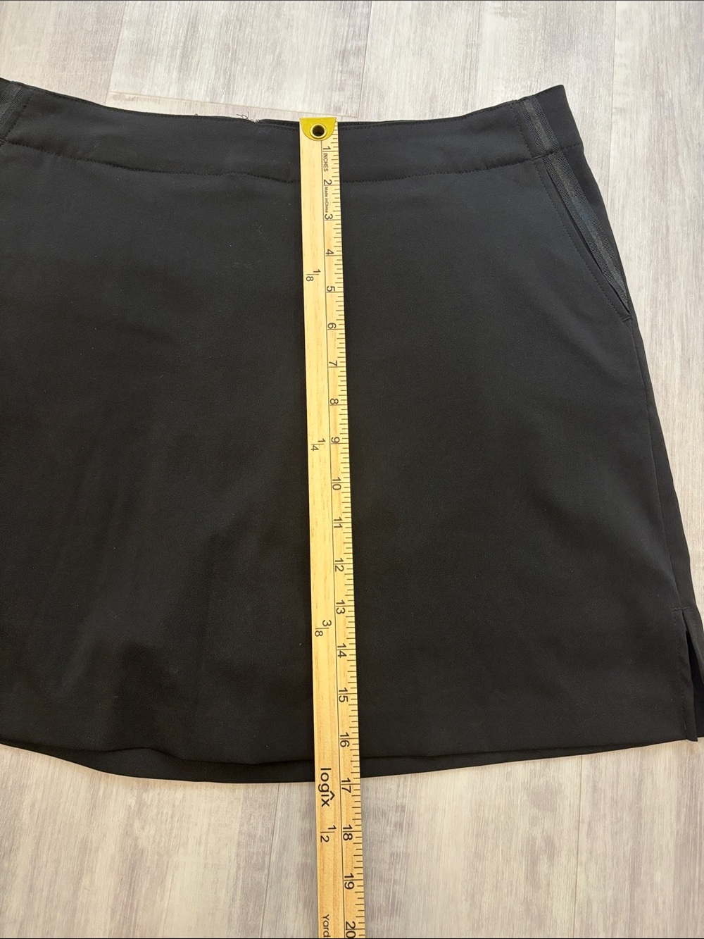 Lady Hagen Black Athletic Skort with Side Slits size 10 - Picture 7 of 9